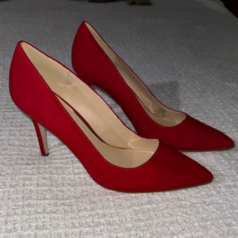 Jessica Simpson Red Soft Suede Heels - Picture 2 of 5